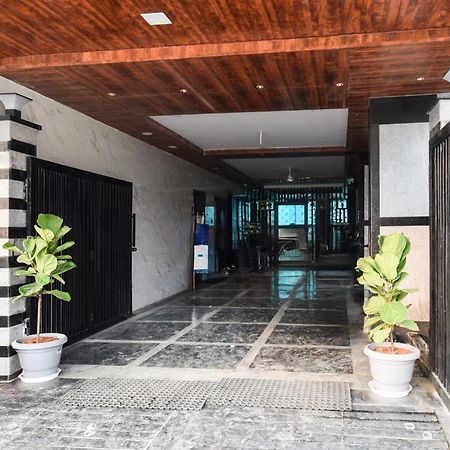 Super Collection O Gachibowli Phase - 1 Near Isb Hotel Kültér fotó